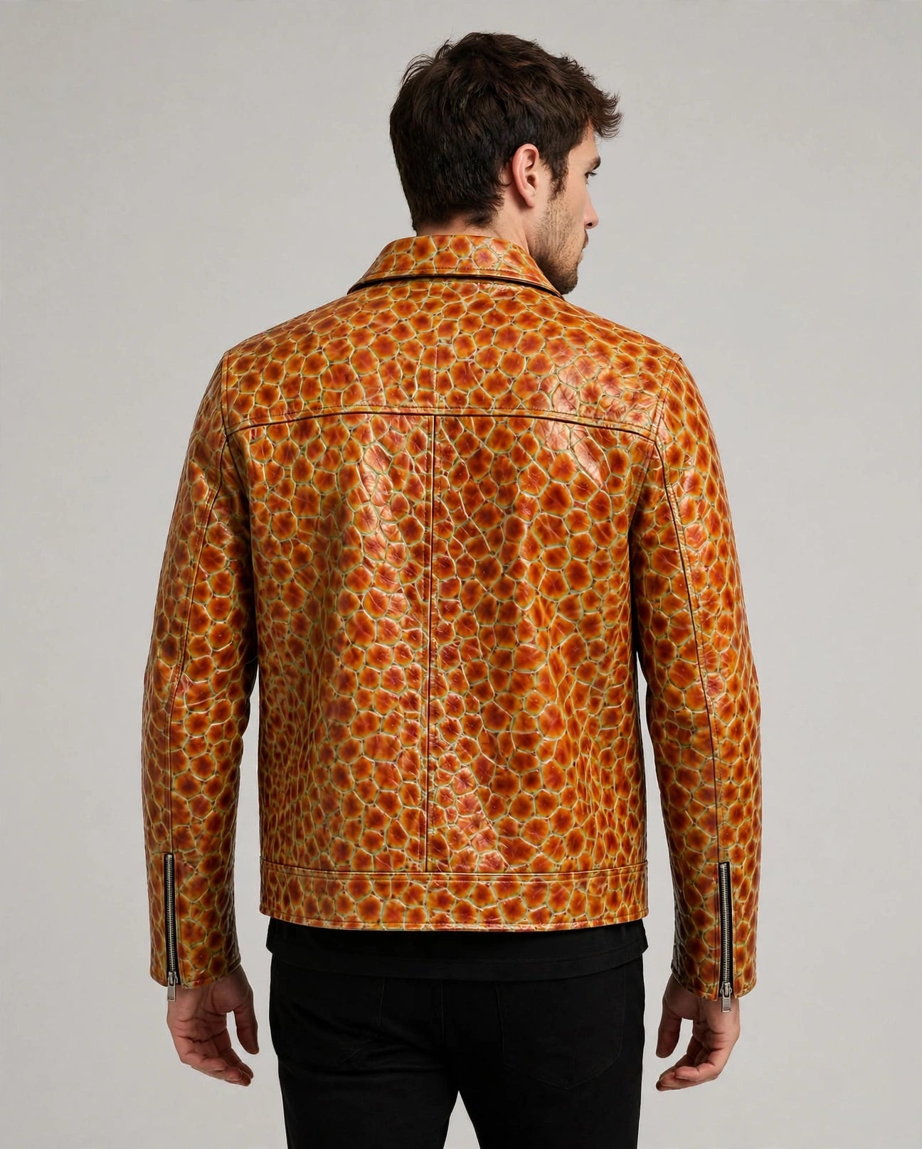 MRKSHI AMBER SCALE — Calf leather Jacket in Original, leather detail