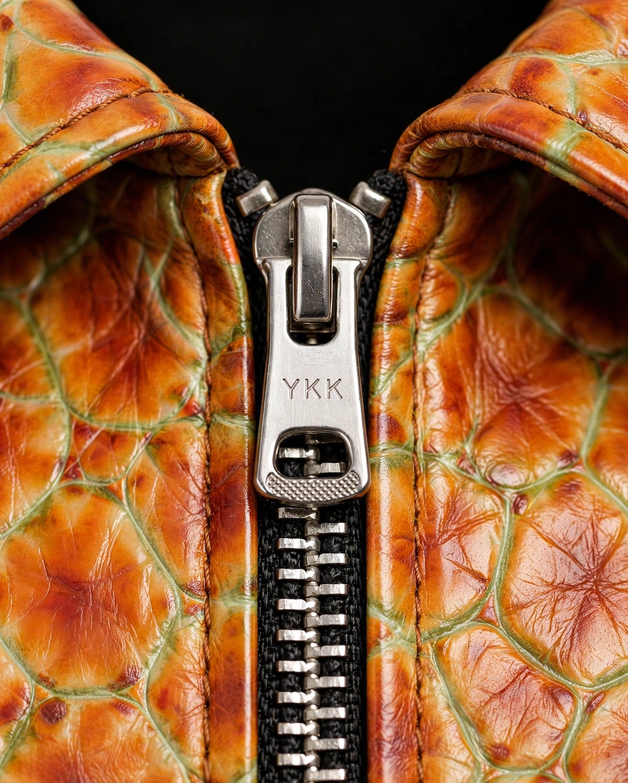 MRKSHI AMBER SCALE — Calf leather Jacket in Original, leather detail