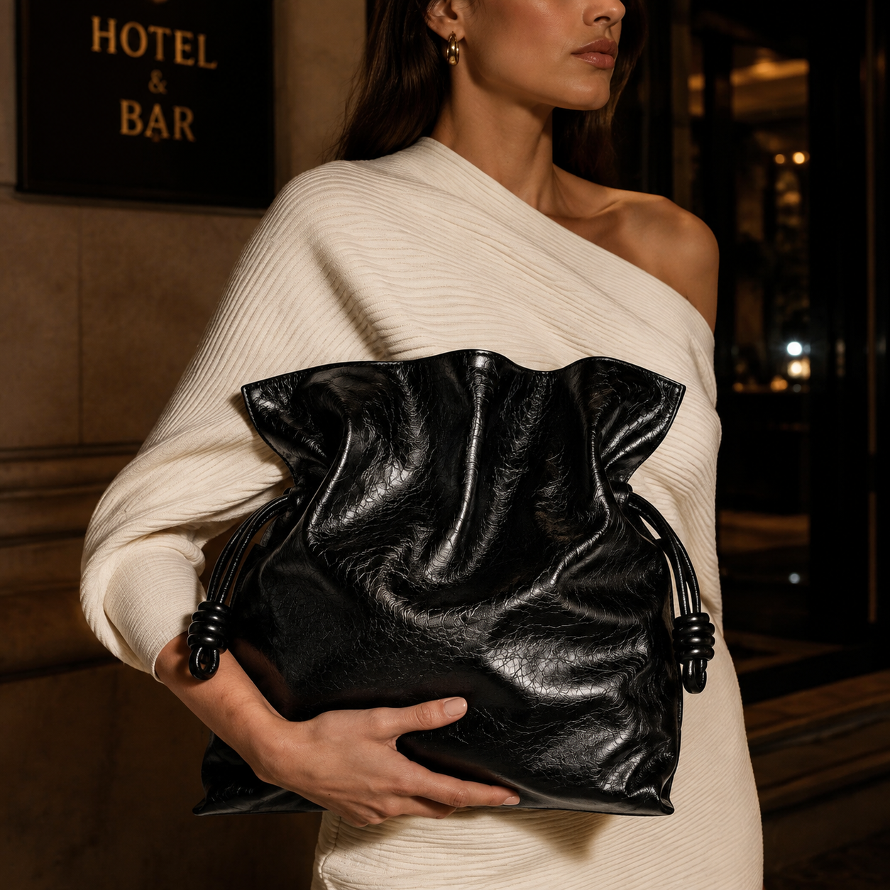 MRKSHI FLAMES — Lamb Nappa leather Bag in Black, detail